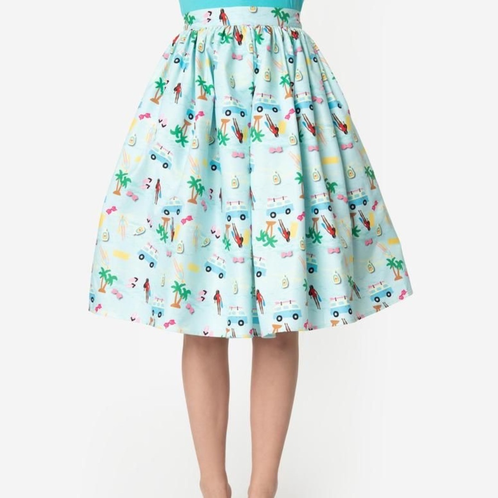 Unique Vintage Barbie Vacation Adventure Beach Print Women’s Skirt Size XS